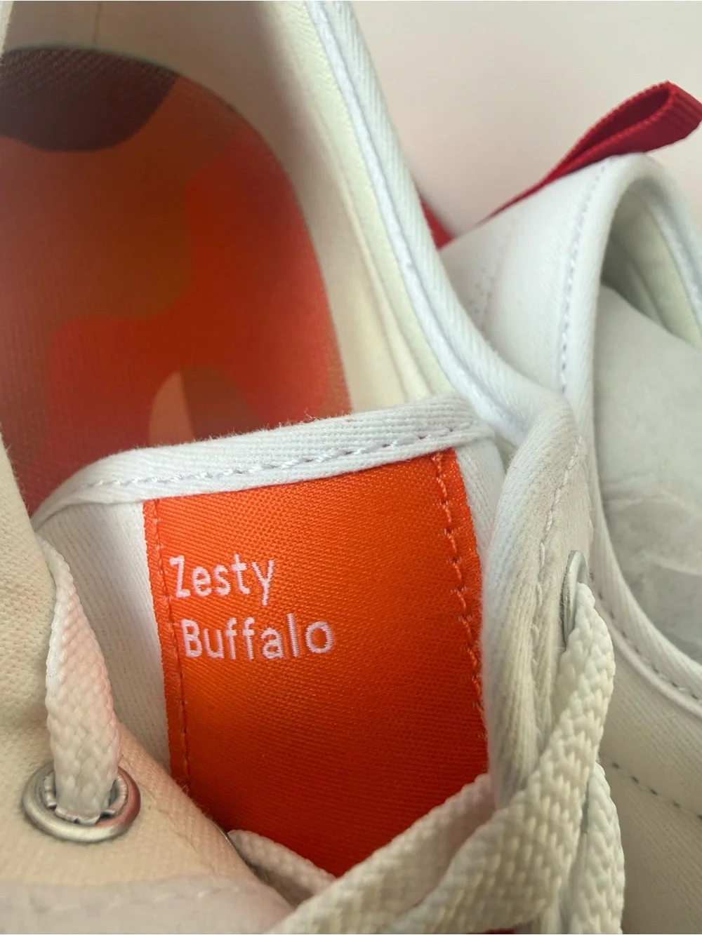 Chick-Fil-A Zesty Buffalo Men’s 10 NEW